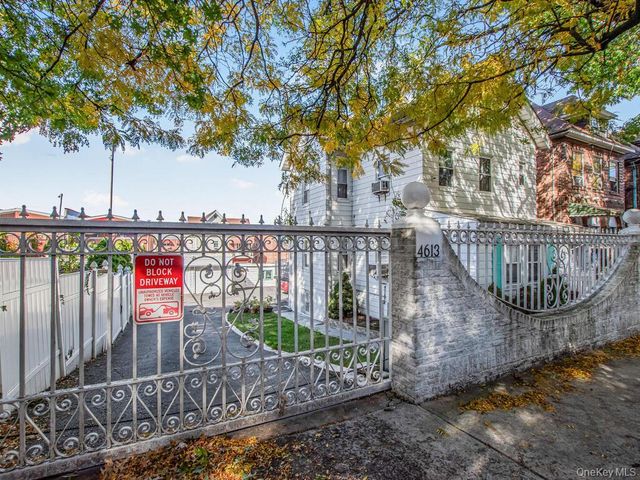 4613 Carpenter Avenue, Bronx, NY 10470