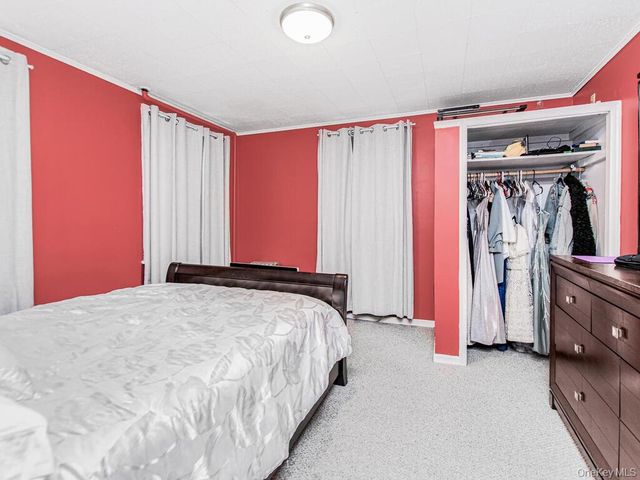 4613 Carpenter Avenue, Bronx, NY 10470