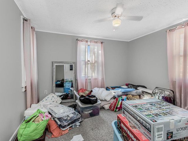 4613 Carpenter Avenue, Bronx, NY 10470