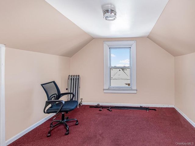 4613 Carpenter Avenue, Bronx, NY 10470