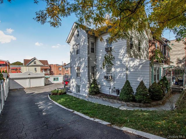 4613 Carpenter Avenue, Bronx, NY 10470