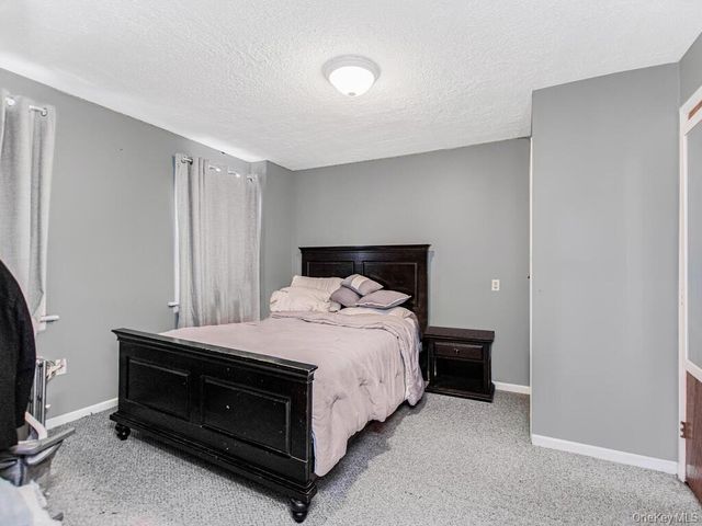 4613 Carpenter Avenue, Bronx, NY 10470