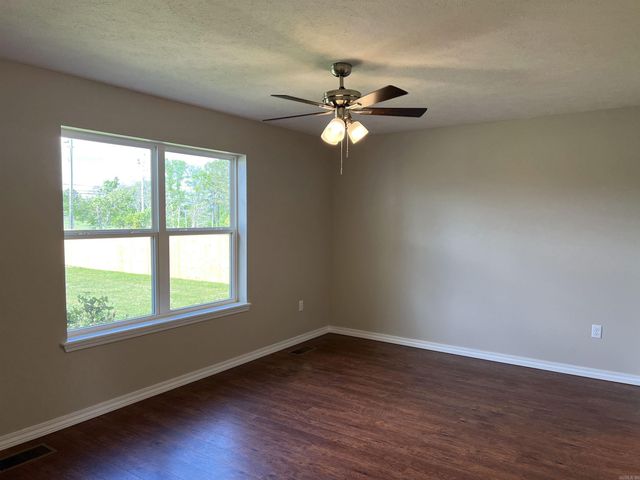3361 S Highway 43, Harrison, AR 72601