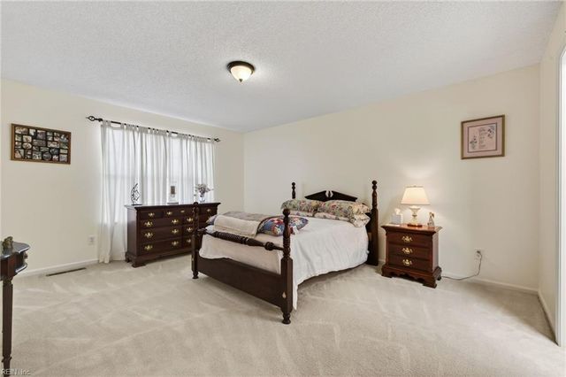 2337 Barnsely CT, Virginia Beach, VA 23456