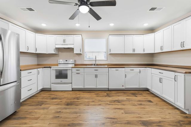 36 Butcher Estates Road, Russell Springs, KY 42642