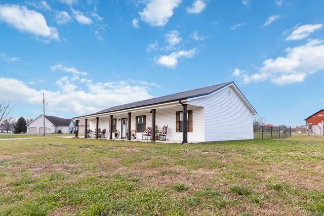 36 Butcher Estates Road, Russell Springs, KY 42642