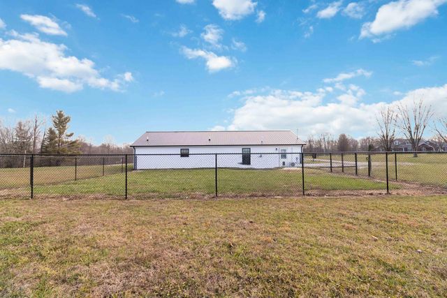36 Butcher Estates Road, Russell Springs, KY 42642
