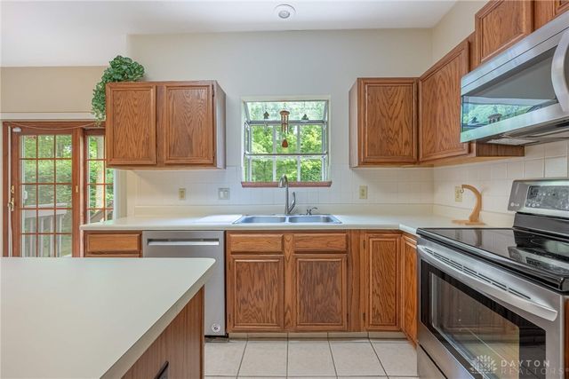 1989 Home Path Court, Centerville, OH 45459