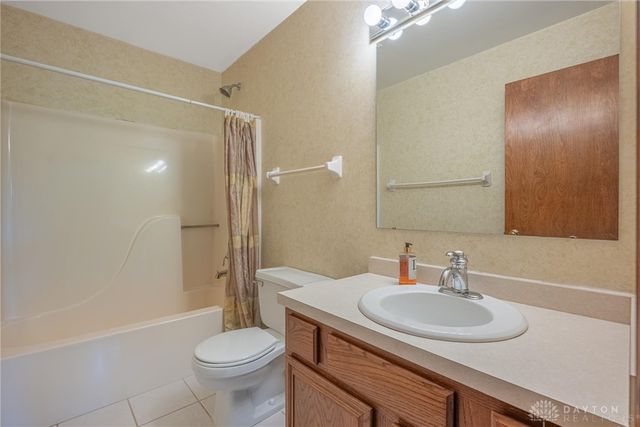 1989 Home Path Court, Centerville, OH 45459