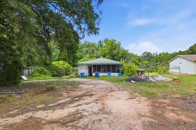 1432 Blackstock Rd, Pauline, SC 29374