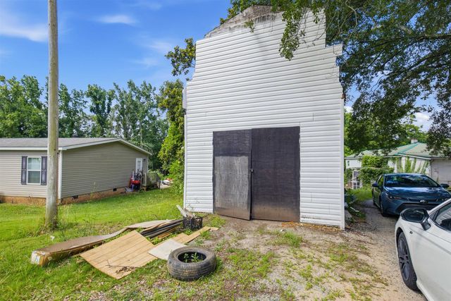 1432 Blackstock Rd, Pauline, SC 29374