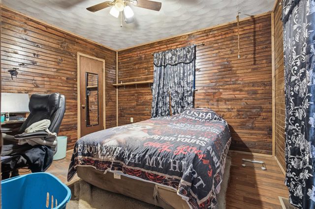 1432 Blackstock Rd, Pauline, SC 29374