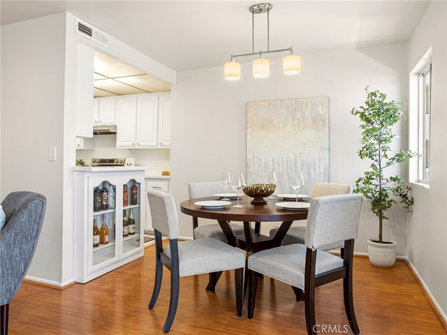 5412 Lindley Avenue 108, Encino, CA 91316