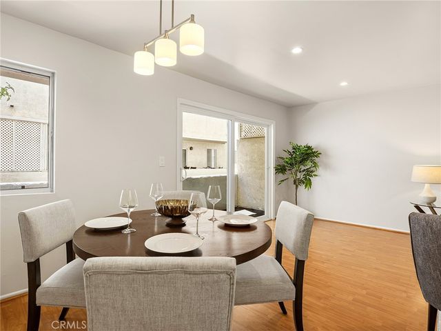 5412 Lindley Avenue 108, Encino, CA 91316