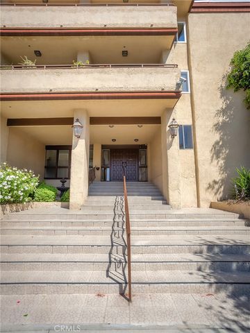 5412 Lindley Avenue 108, Encino, CA 91316