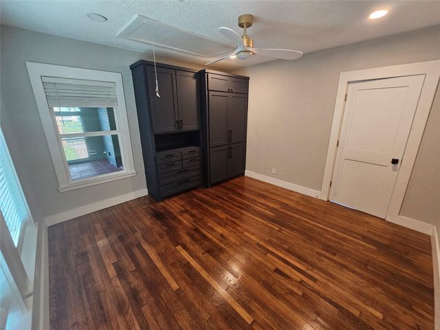 15 Delmar Street, Houston, TX 77011