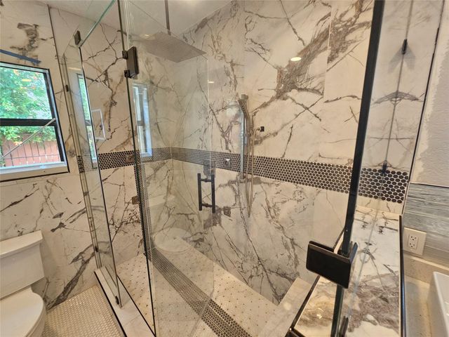 15 Delmar Street, Houston, TX 77011