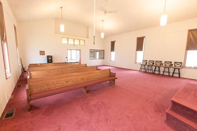 31 Vine Street, Hillsdale, MI 49242