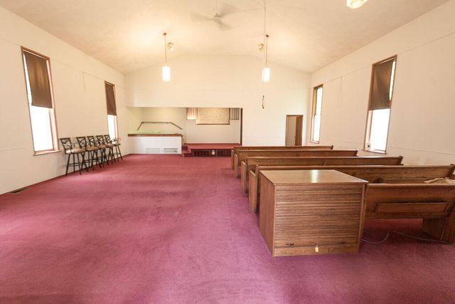 31 Vine Street, Hillsdale, MI 49242