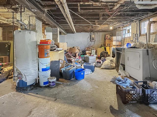 3758 E Layton AVENUE, Cudahy, WI 53110