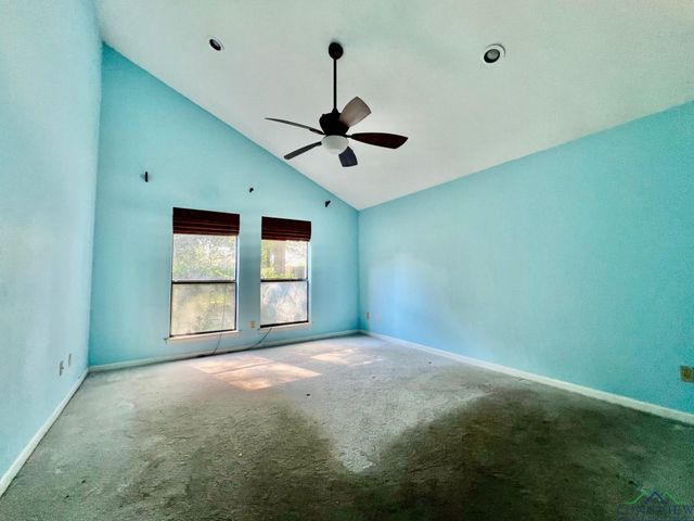 11 Stonegate Dr., Longview, TX 75601