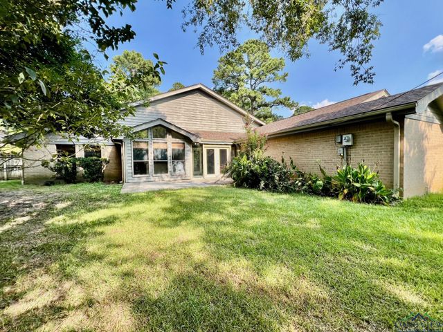 11 Stonegate Dr., Longview, TX 75601