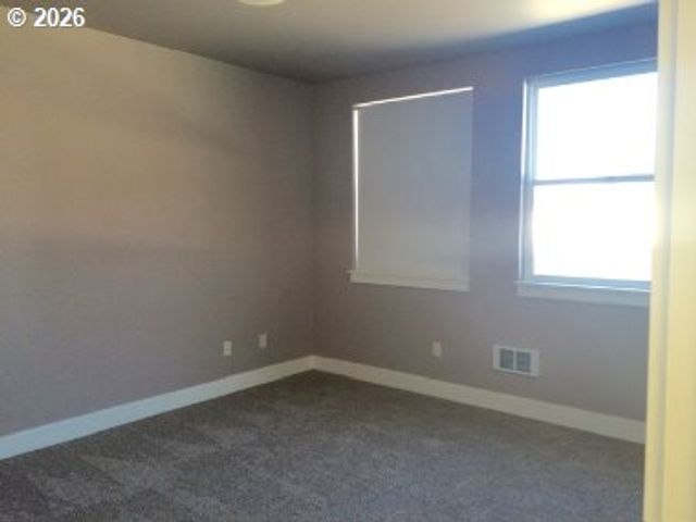 2014 MAIN St, Forest Grove, OR 97116