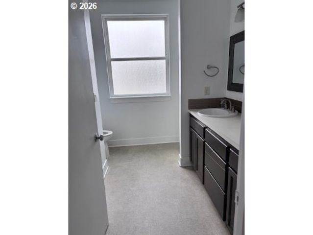 2014 MAIN St, Forest Grove, OR 97116