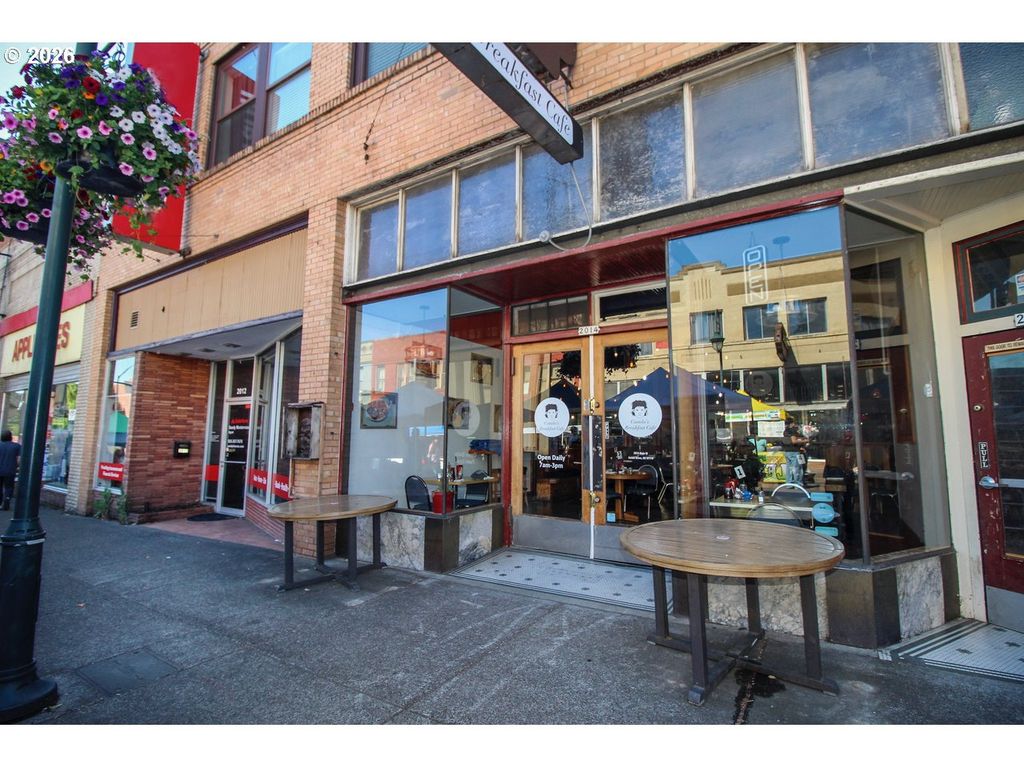 2014 MAIN St, Forest Grove, OR 97116