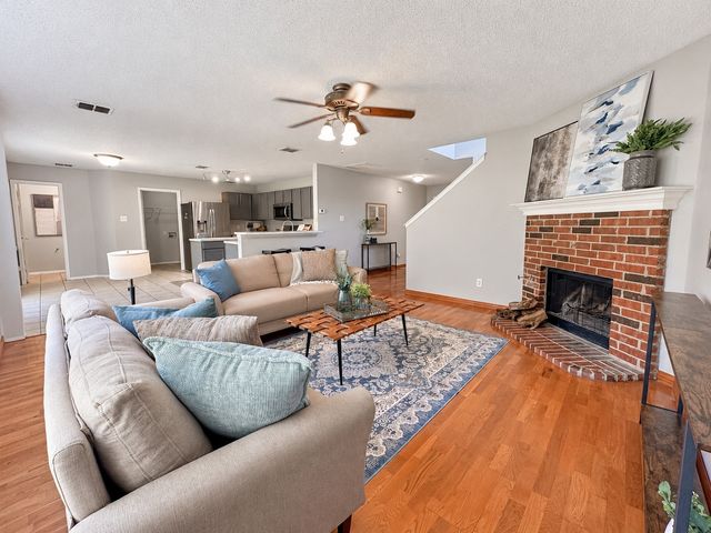 1558 Laurel Hall Lane, Little Elm, TX 75068