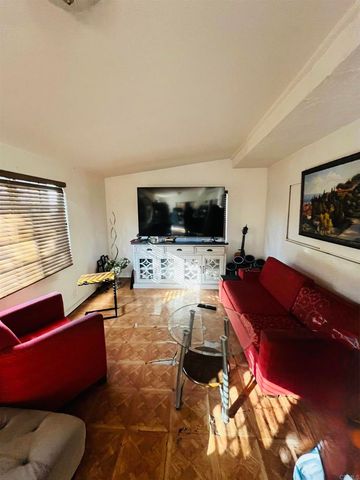 1898 Isla Del Campanero, San Ysidro, CA 92173