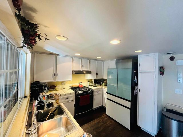 1898 Isla Del Campanero, San Ysidro, CA 92173