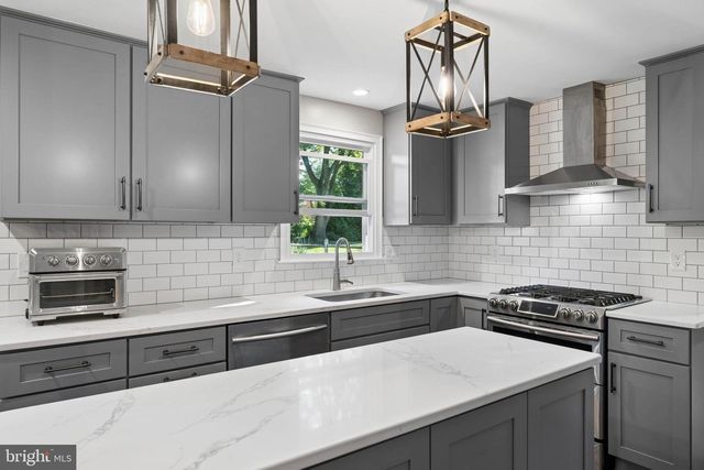 2405 BURLWOOD RD, Lutherville Timonium, MD 21093