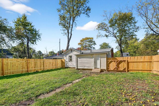 2166 Lexington Avenue, Columbus, OH 43211