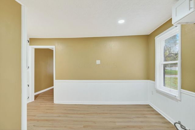 2166 Lexington Avenue, Columbus, OH 43211