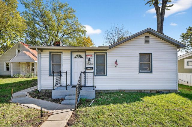 2166 Lexington Avenue, Columbus, OH 43211