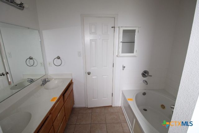 1307 Marlee Circle, Copperas Cove, TX 76522
