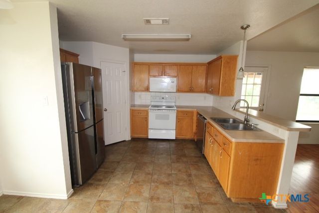 1307 Marlee Circle, Copperas Cove, TX 76522