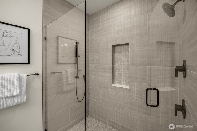 13807 84th Lane NE, Kirkland, WA 98034