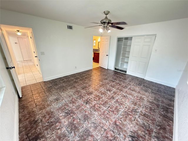 4394 POMPANO DRIVE SE, St Petersburg, FL 33705