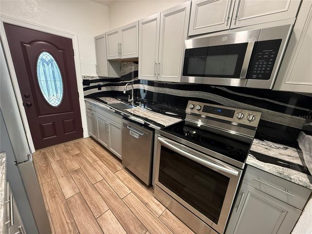 4394 POMPANO DRIVE SE, St Petersburg, FL 33705
