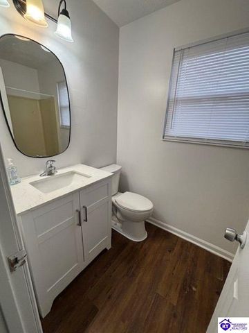 1202 Clear Ridge Lane, Radcliff, KY 40160