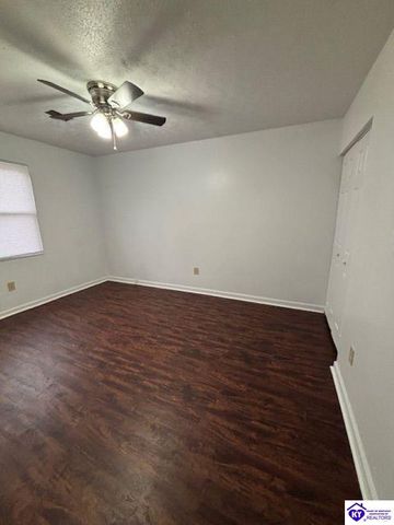 1202 Clear Ridge Lane, Radcliff, KY 40160