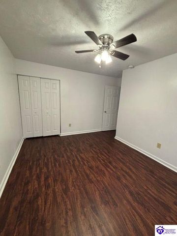 1202 Clear Ridge Lane, Radcliff, KY 40160