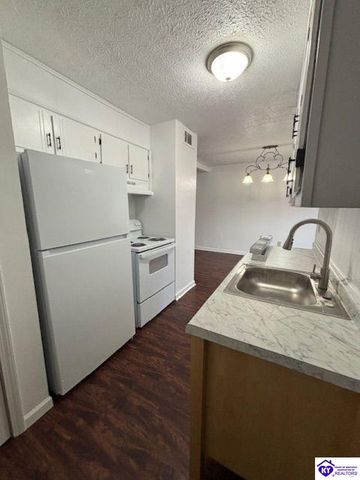 1202 Clear Ridge Lane, Radcliff, KY 40160