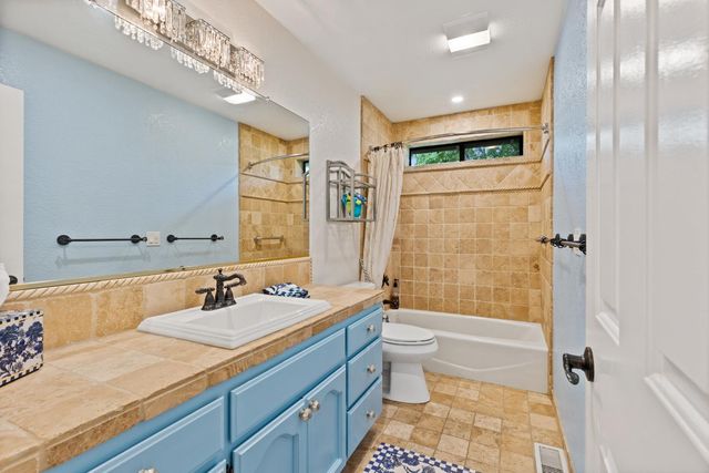 12029 Lakeshore S, Auburn, CA 95602