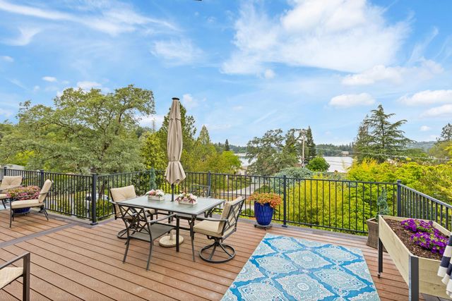 12029 Lakeshore S, Auburn, CA 95602