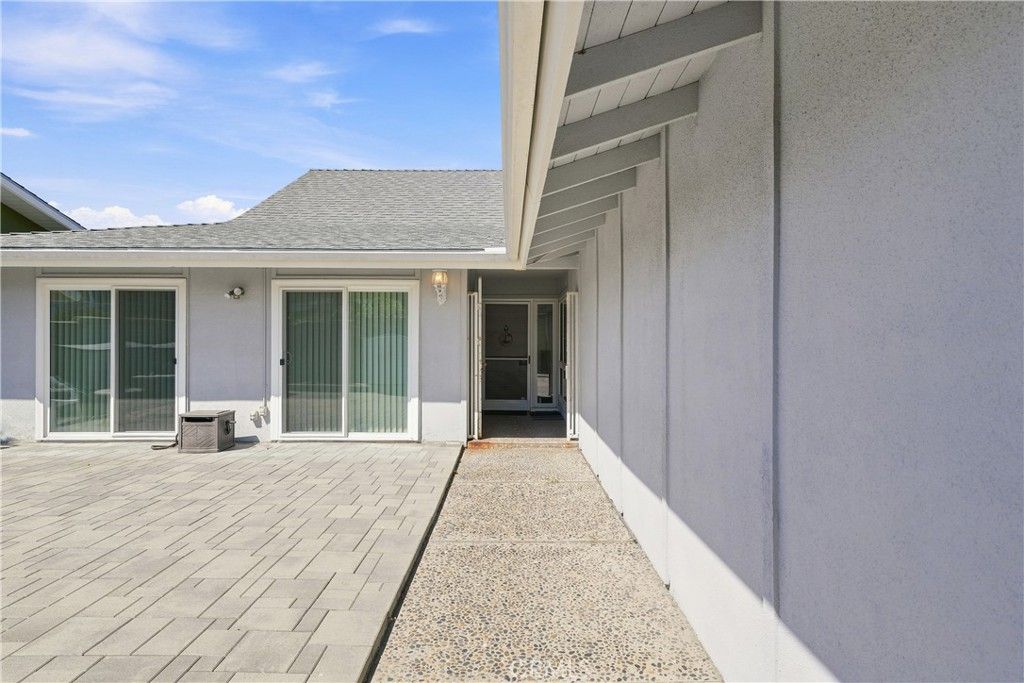 Image 23 of property listing at 16601 Peale, Huntington Beach, CA 92649