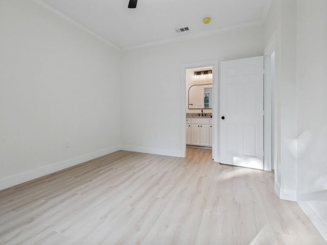 214 Lewis Street, Waxahachie, TX 75165