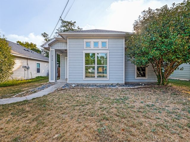 214 Lewis Street, Waxahachie, TX 75165